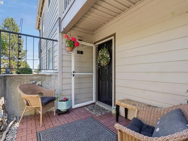 Condo for sale in Oregonia