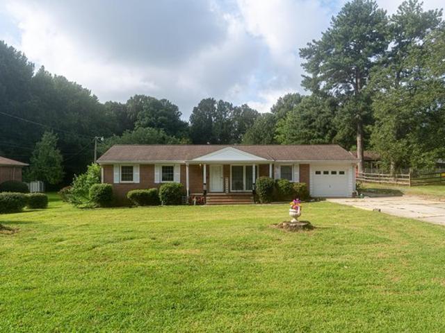 House for sale in Mecklenburg, North Carolina