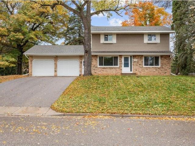 House for sale in Lakeville, Minnesota