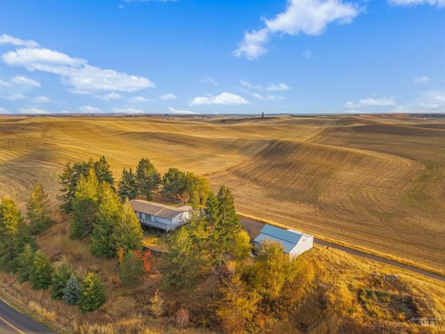 House for sale in Genesee, Latah County