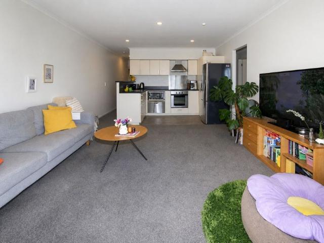 Apartment for rent in Heathcote, Canterbury