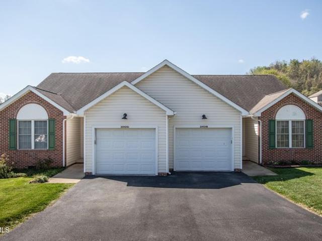 Condo for sale in Virginia