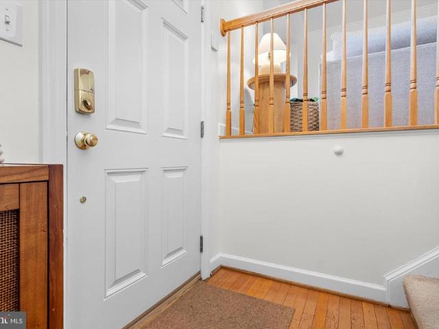 Townhouse for sale in Sterling