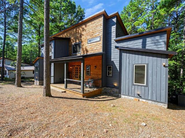 House for sale in Hochatown, Broken Bow