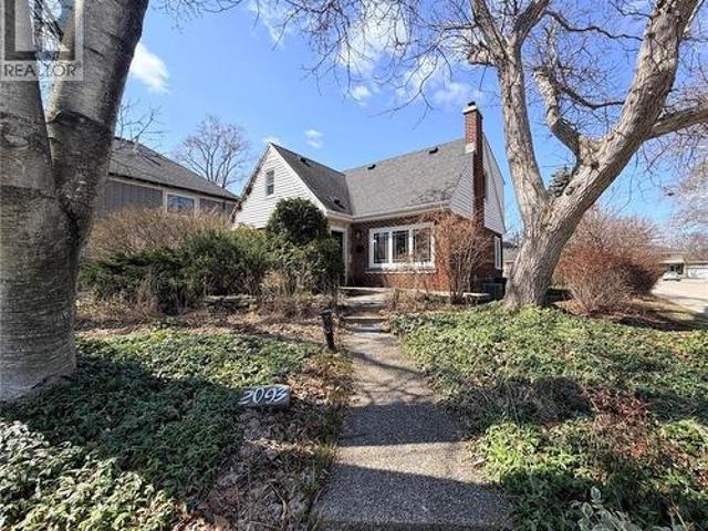 House for sale in Burlington, Ontario