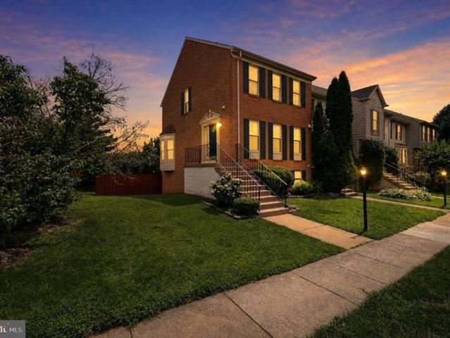 Townhouse for sale in Virginia