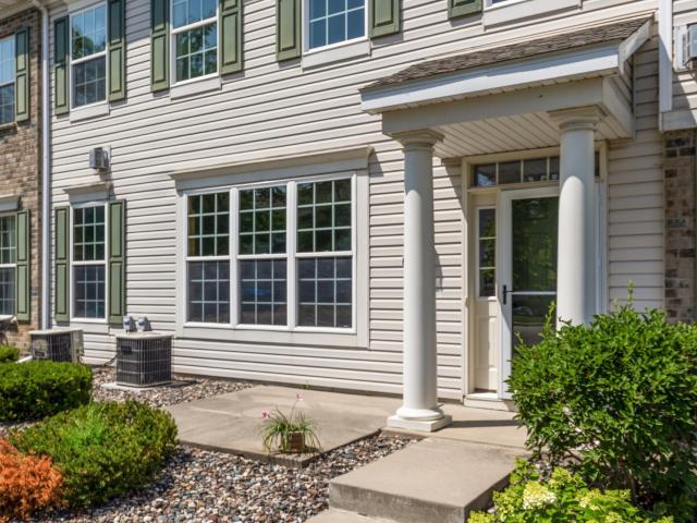 Townhouse for sale in Chaska