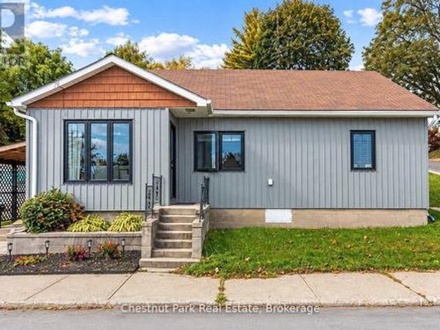 House for sale in Owen Sound, Southwestern Ontario