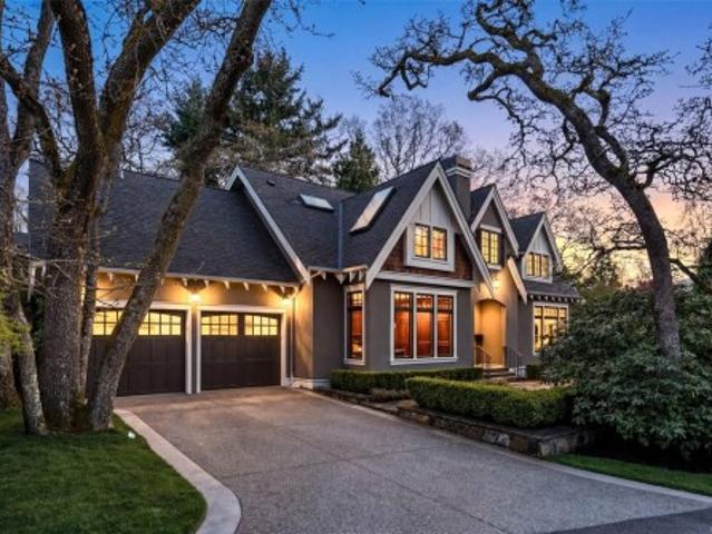 House for sale in Oak Bay, British Columbia