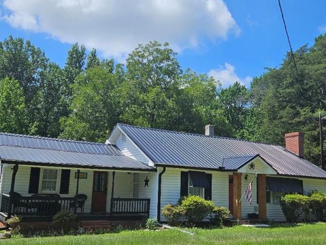 House for sale in Broadway, North Carolina