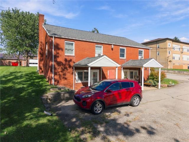 House for sale in Pleasant Unity, Unity Township