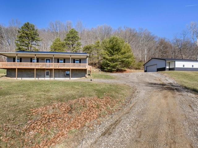 House for sale in Laurelville, Ohio