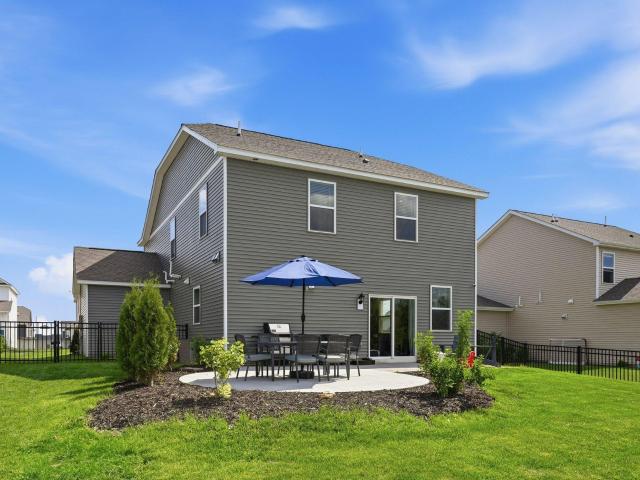 House for sale in Farmington, Minnesota