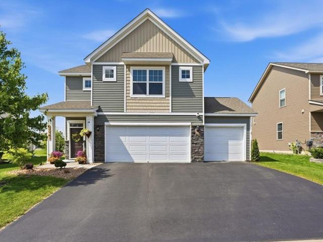 House for sale in Farmington, Minnesota