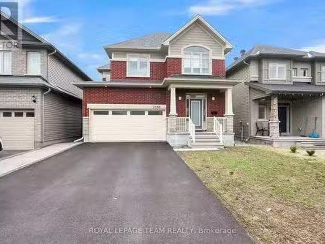 House for sale in Nepean