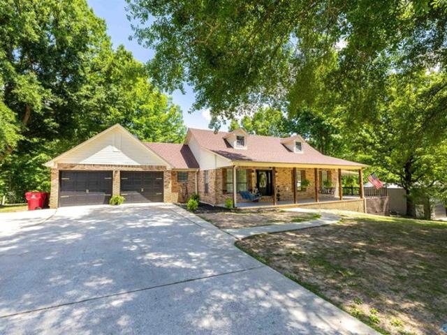 House for sale in Hamilton, Alabama