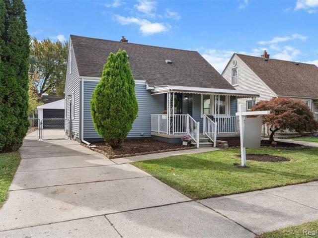 House for sale in Lincoln Park, Michigan