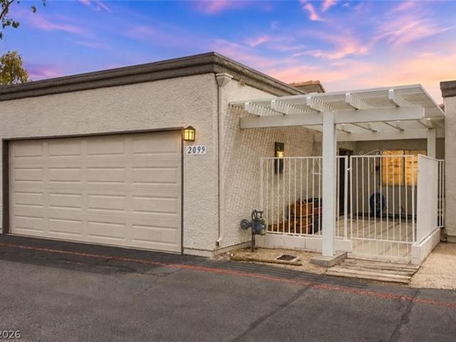 Townhouse for sale in Nevada