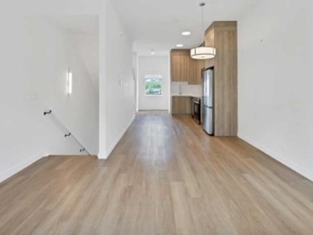 Townhouse for sale in Northwest, Alberta