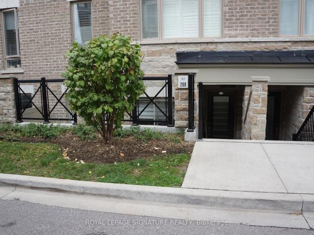 Condo for rent in York, Ontario
