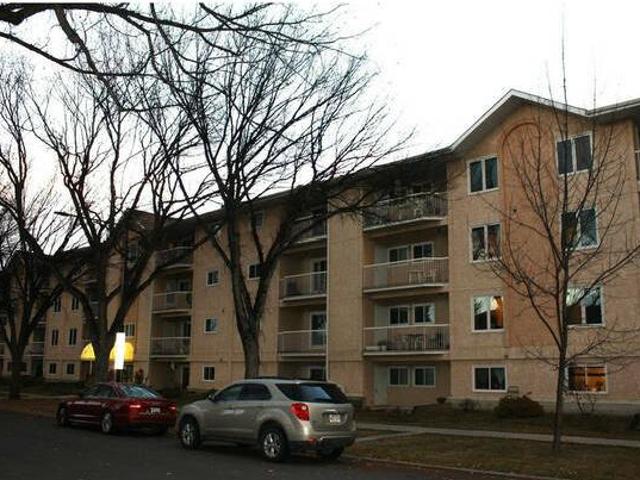 House for sale in Edmonton