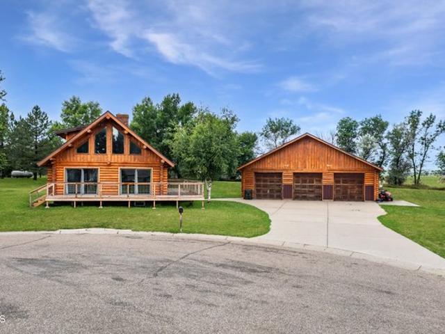 Land for sale in Hazen, North Dakota