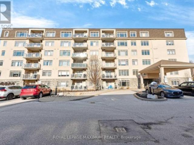 Condo for sale in York, Ontario
