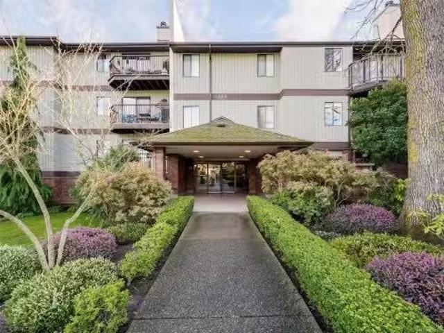 Condo for sale in Victoria, British Columbia