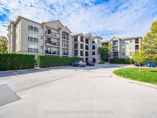 Condo for rent in Burlington, Golden Horseshoe