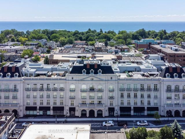Condo for sale in Oakville, Ontario