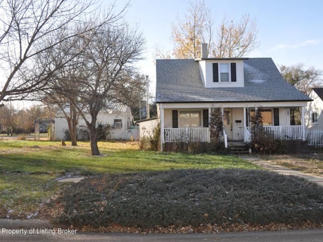 House for sale in Mount Lemmon, South Dakota
