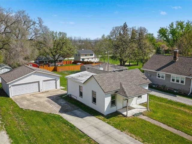 House for sale in Mitchellville, Iowa