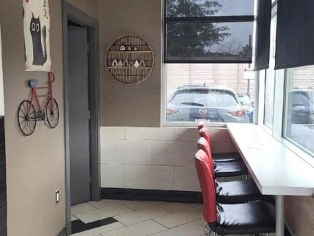 Office for sale in Courtenay, British Columbia