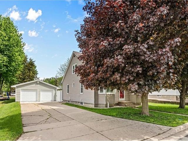 House for sale in New Prague, Minnesota