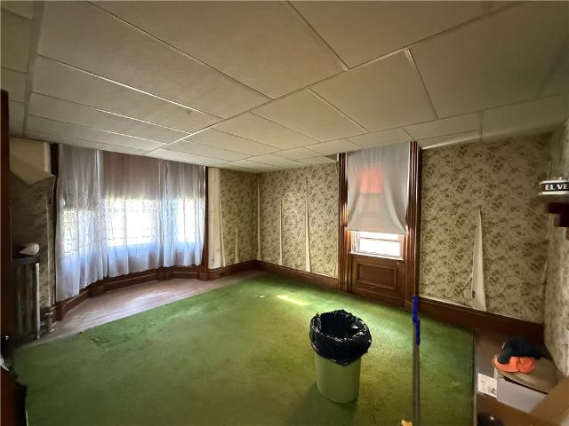 House for sale in Carnegie, Pennsylvania
