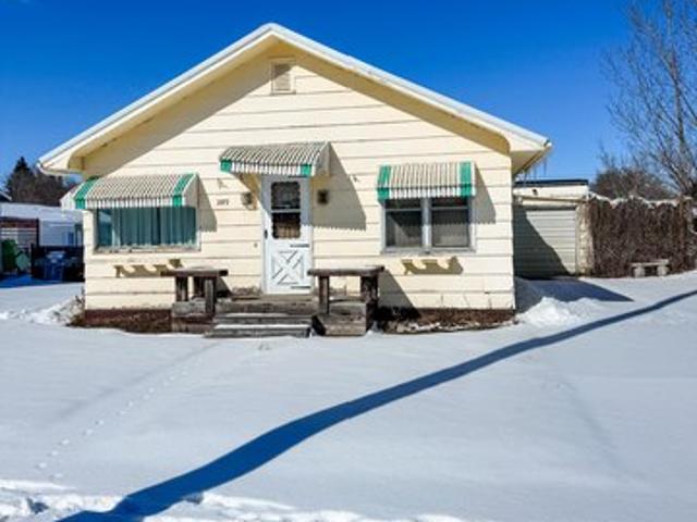House for sale in Crosby, North Dakota