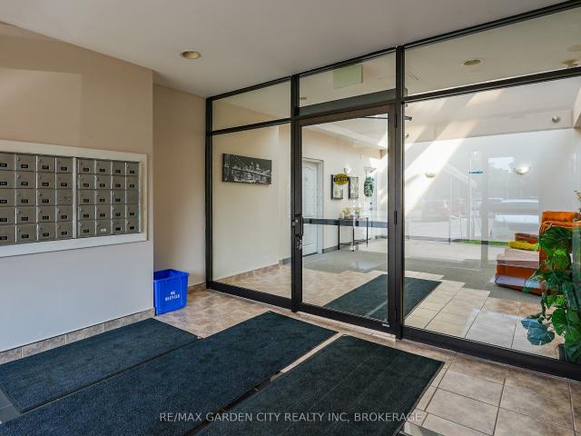 Condo for sale in Niagara, Ontario
