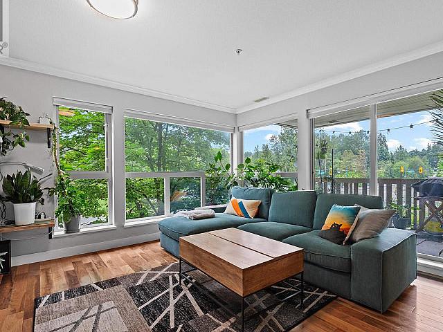 Condo for sale in Port Moody, British Columbia