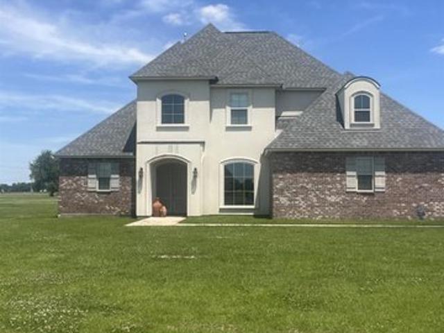 House for sale in New Roads, Louisiana