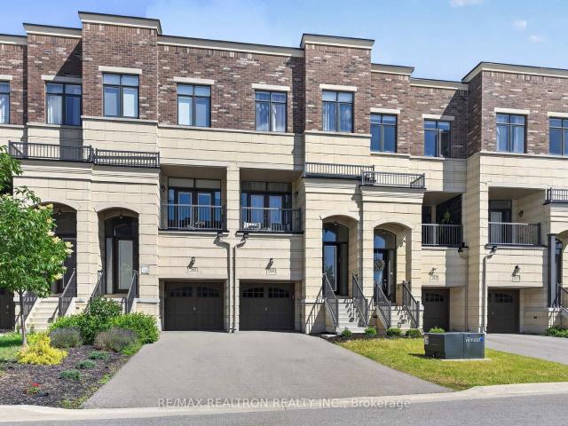 Townhouse for sale in Woburn, Ontario