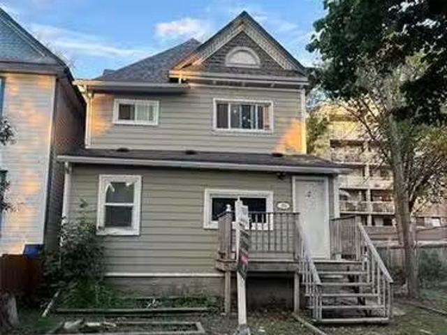 House for sale in East St. Paul, Manitoba