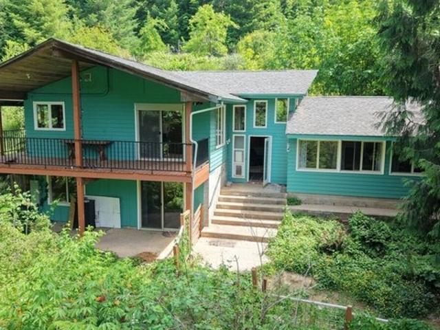 House for sale in Centralia, Lewis County