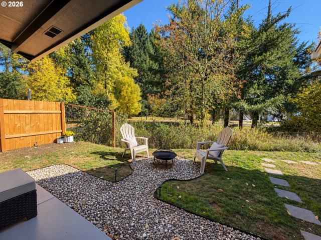 House for sale in Cottage Grove, Lane County