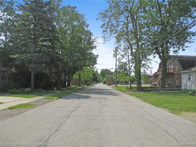 House for sale in Almont House for sale in Almont
