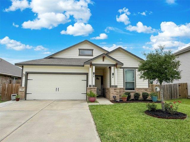 House for sale in Angleton, Texas