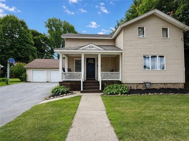 House for sale in Newark, New York