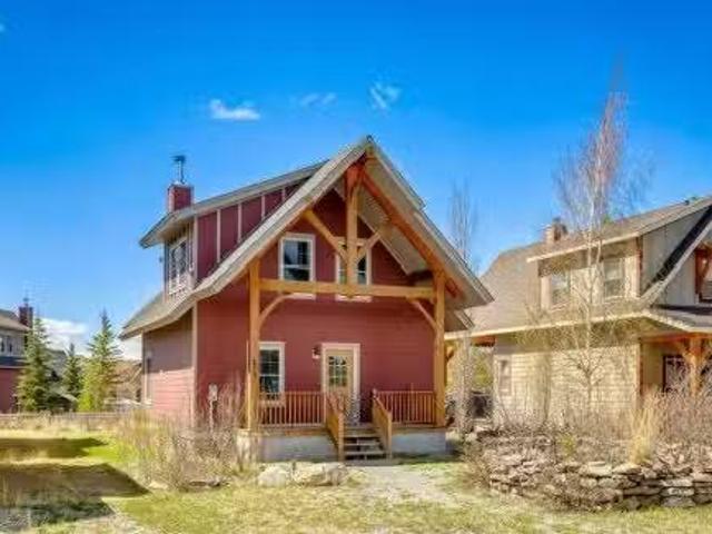 Condo for sale in Cochrane, Alberta