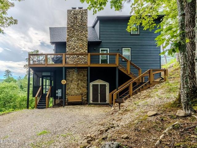 House for sale in Townsend, East Tennessee