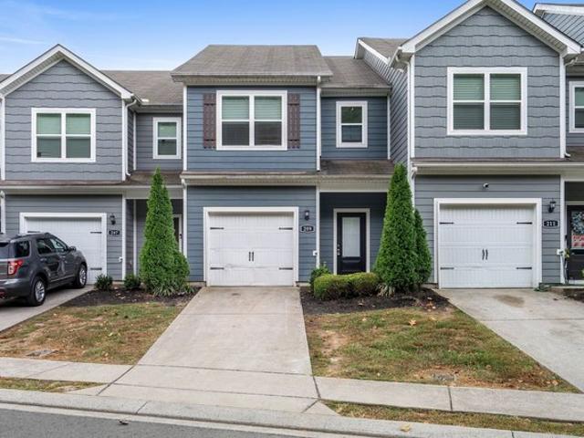 Townhouse for sale in La Vergne, Middle Tennessee