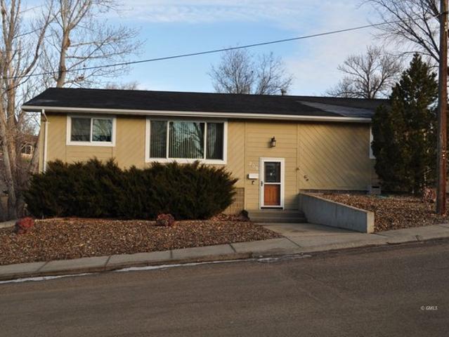 House for sale in Glendive, Montana